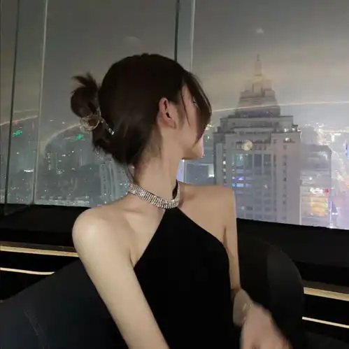 真人女生头像没有人会永远陪你但永远有人陪你

