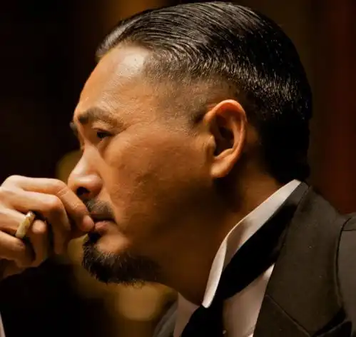 剖腹取粉确有其事深扒电影让子弹飞黑暗隐喻
