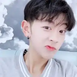 撇嘴小伙可爱男生头像qq头像扣扣居
