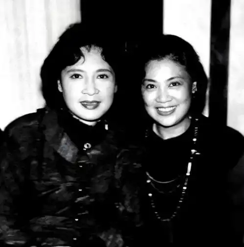 50年代上影桃色事件真相揭秘金焰出轨对象并非秦怡妹妹秦文
