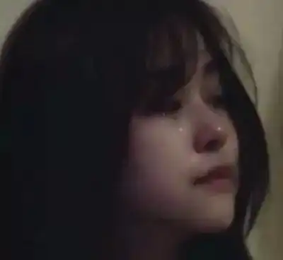 35岁女人离婚后如愿嫁给有钱的男人,婚后感叹有钱不一定就幸福
