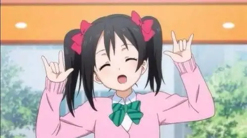 真壕无人性,过气手办妮可老婆惨被液压机碾压
