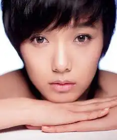 现在有什么好看的短发
