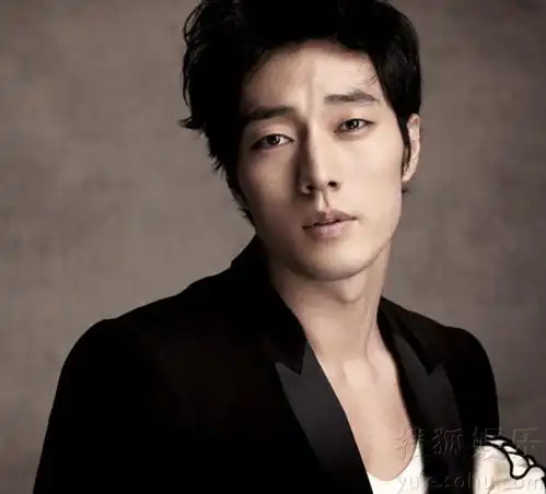 少年心大叔范儿的男星盘点涂松岩挑战极限运动
